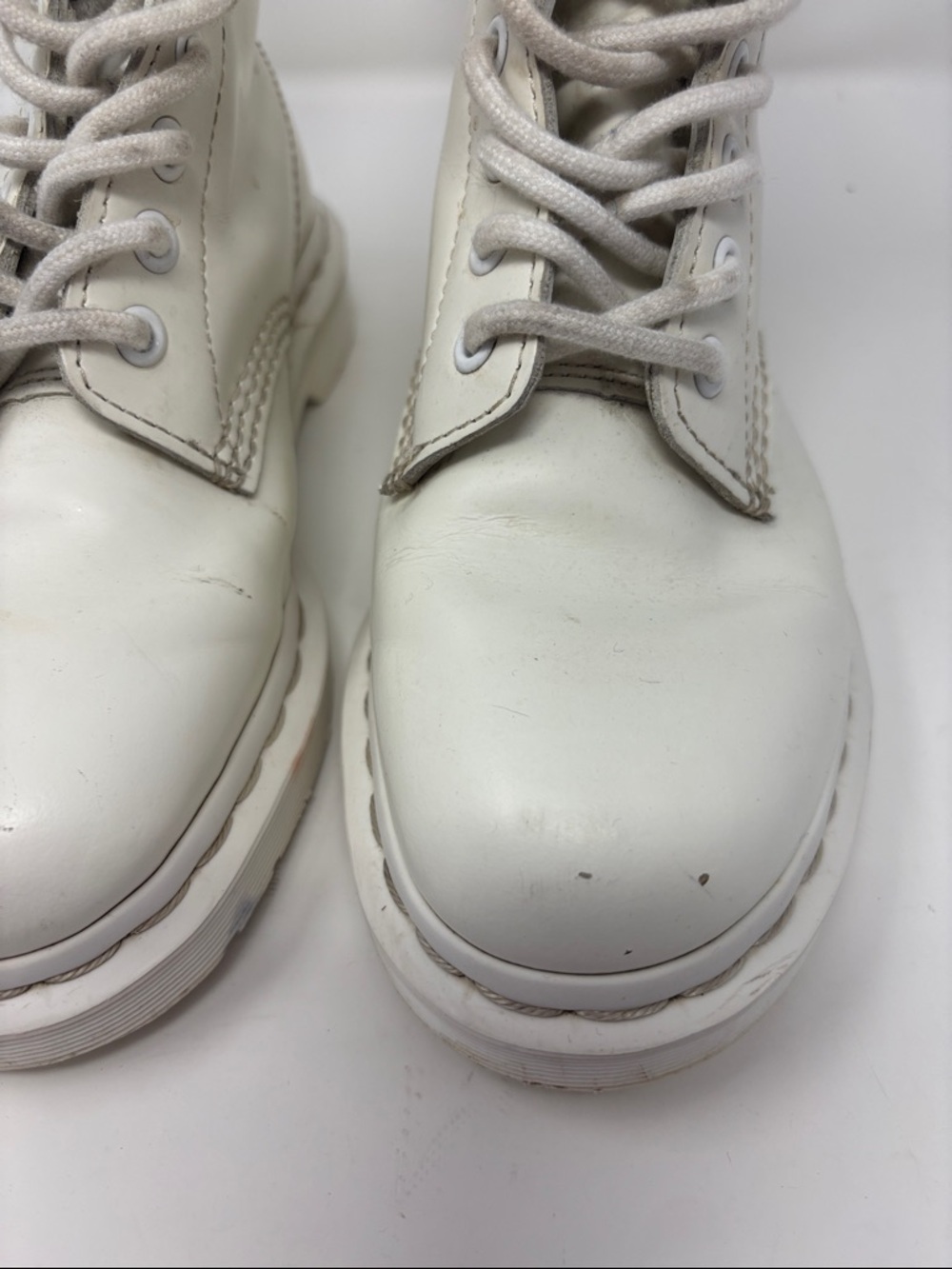 Dr. Martens | White Lace-Up Platform Combat Boots 5 docs - Picture 3 of 11